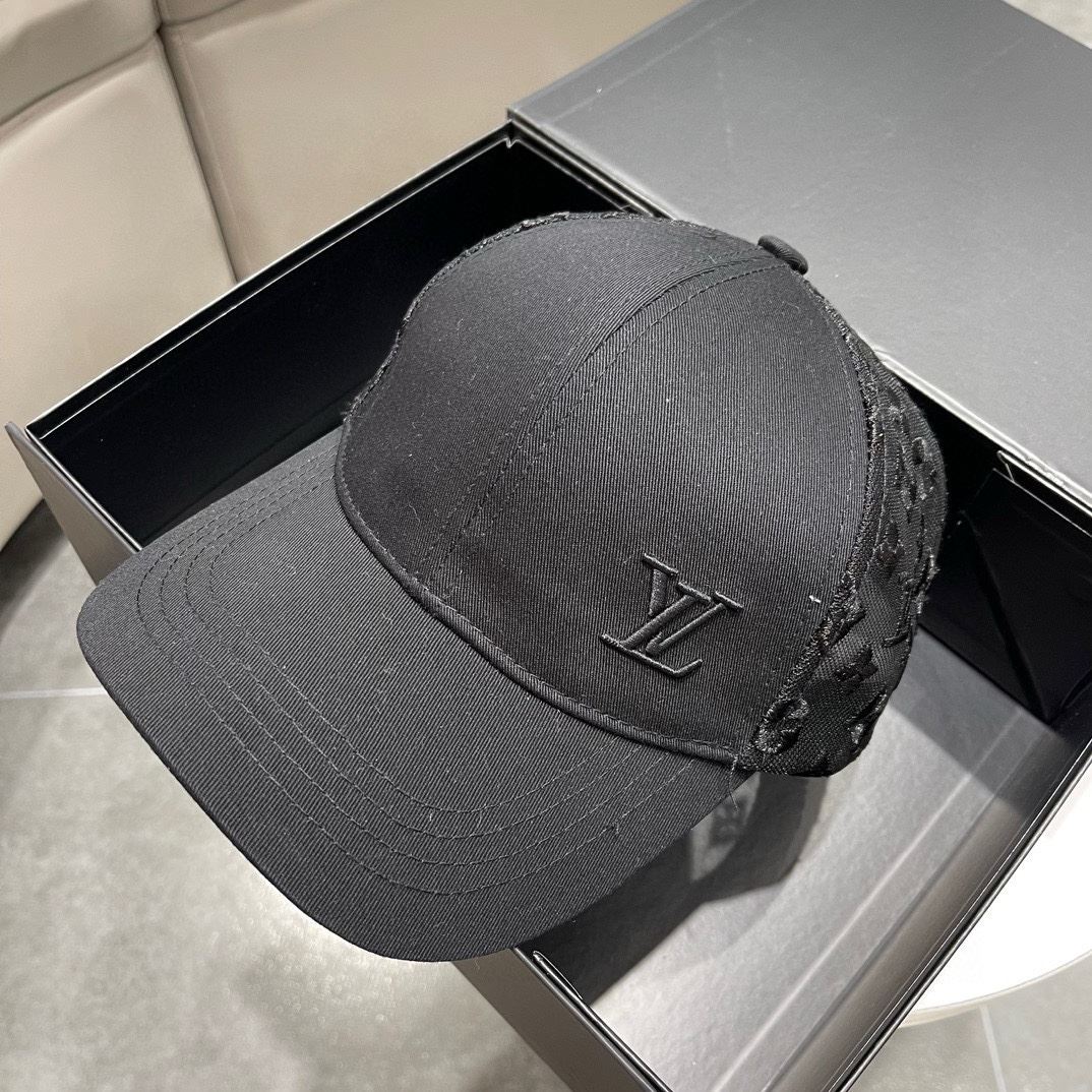 Louis Vuitton Caps